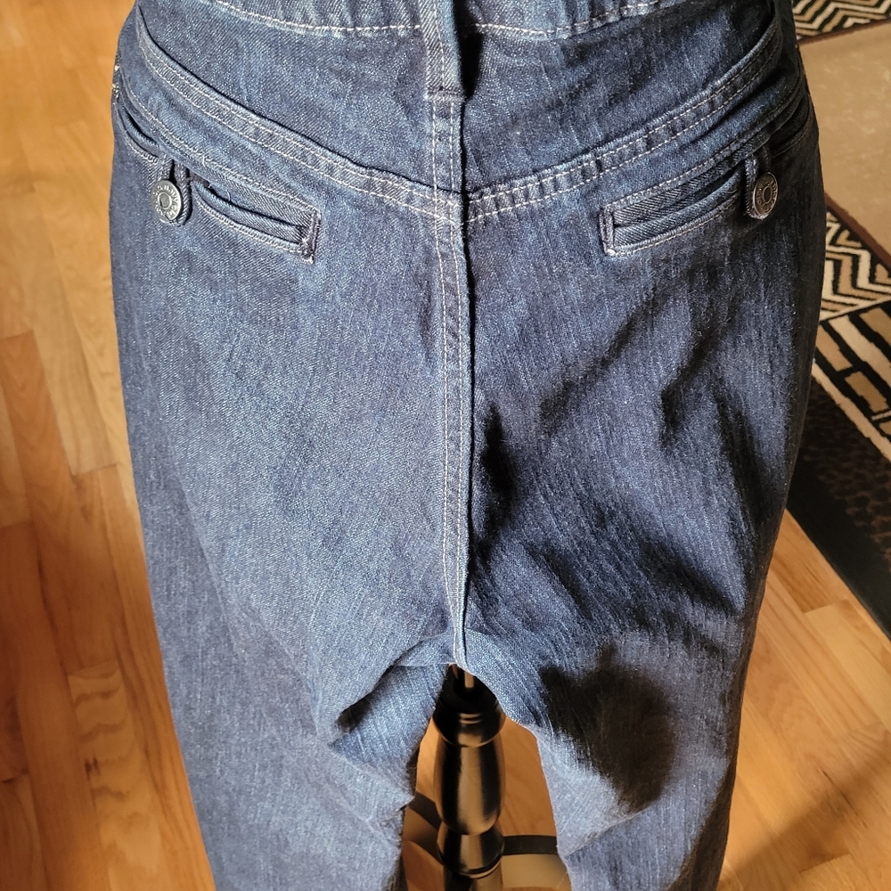 Old Navy Jeans - Picture 4 of 4
